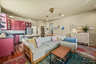 1745 W 18th Pl, Chicago, IL 60608 - Photo 4