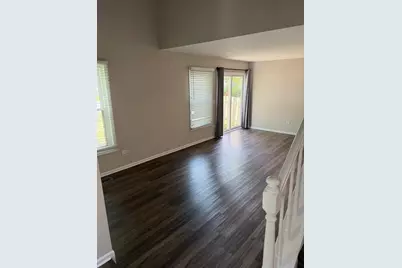 1933 N Charter Point Drive, Arlington Heights, IL 60004 - Photo 2