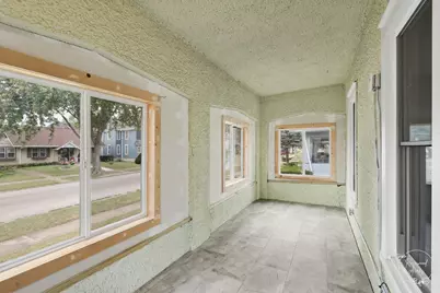 430 S Myrtle Avenue, Kankakee, IL 60901 - Photo 2