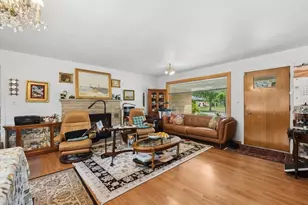 330 Cornell Ave, Des Plaines, IL 60016 - Photo 4