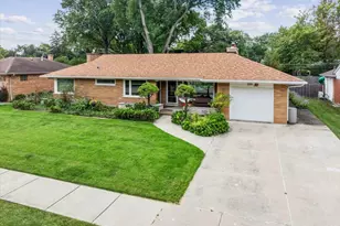 330 Cornell Ave, Des Plaines, IL 60016 - Photo 30
