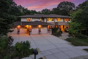13001 Ravine Dr, Lemont, IL 60439 - Photo 2