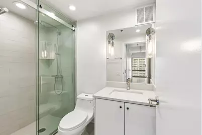100 E Huron Street #1906, Chicago, IL 60611 - Photo 24