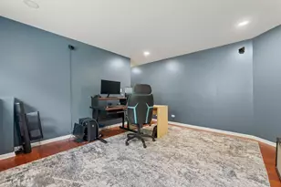 1002 Savoy Ct, Elk Grove Village, IL 60007 - Photo 24