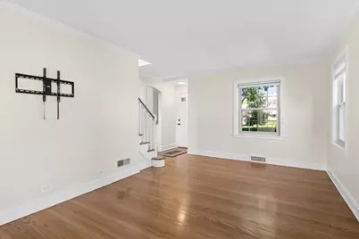 1741 N 76th Court, Elmwood Park, IL 60707 - Photo 4