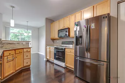 467 Pine Lake Circle, Vernon Hills, IL 60061 - Photo 22