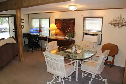 92 Oak Avenue, Sandwich, IL 60548 - Photo 10
