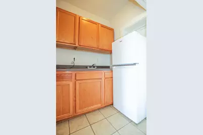 5419 S Harper Avenue #106, Chicago, IL 60615 - Photo 2