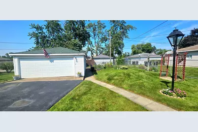 3438 Monroe Street, Lansing, IL 60438 - Photo 2