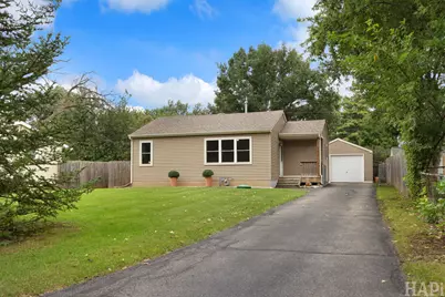 9004 Shady Lane, Wonder Lake, IL 60097 - Photo 2