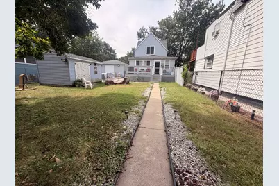 11820 S Harvard Avenue, Chicago, IL 60628 - Photo 1