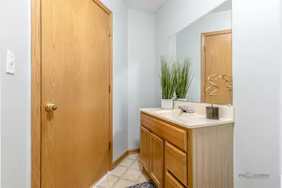 357 W Waterbury Drive, Round Lake, IL 60073 - Photo 24