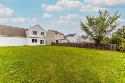 357 W Waterbury Drive, Round Lake, IL 60073 - Photo 32
