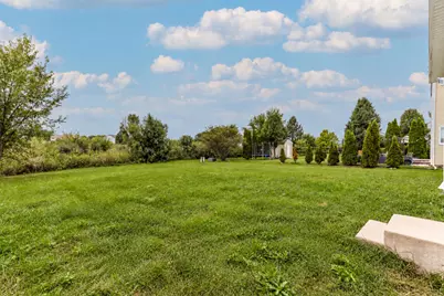 357 W Waterbury Drive, Round Lake, IL 60073 - Photo 34