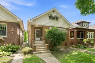 [Address not provided], Chicago, IL 60618 - Photo 2