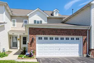 617 Grand Canyon Cir, Crystal Lake, IL 60014 - Photo 1