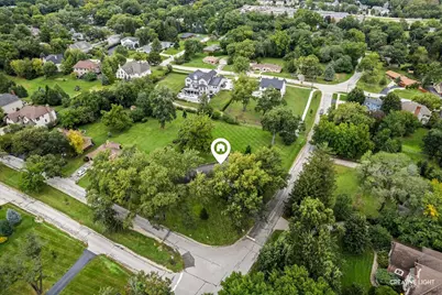 [Address not provided], Glen Ellyn, IL 60137 - Photo 12