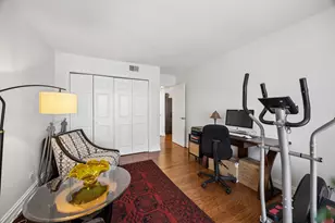 8350 W Addison St, Chicago, IL 60634 - Photo 14