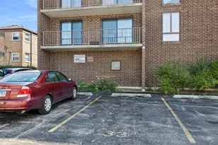8350 W Addison St, Chicago, IL 60634 - Photo 20