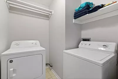 828 W Lill Avenue, Chicago, IL 60614 - Photo 16