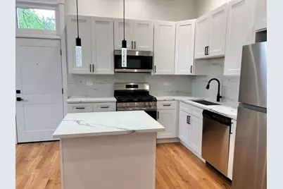 4119 W Montrose Avenue #1, Chicago, IL 60641 - Photo 4
