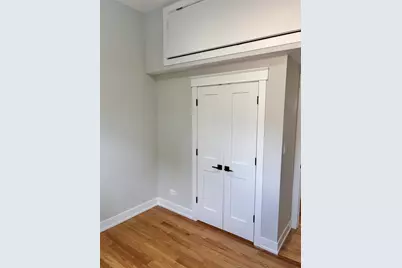 4121 W Montrose Avenue #1, Chicago, IL 60641 - Photo 12