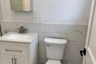 4121 W Montrose Ave, Chicago, IL 60641 - Photo 14