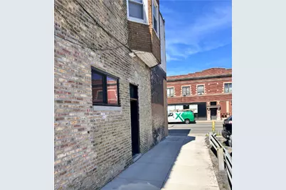 4121 W Montrose Avenue #1, Chicago, IL 60641 - Photo 1