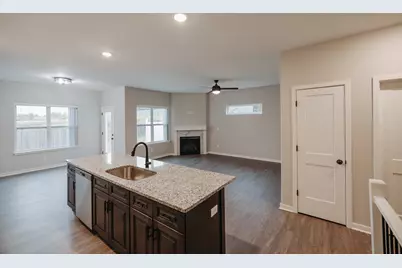 744 Anjali Court #R, Sycamore, IL 60178 - Photo 8