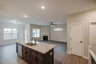 744 Anjali Court, Sycamore, IL 60178 - Photo 8