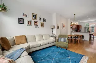 867 N May St, Chicago, IL 60642 - Photo 10
