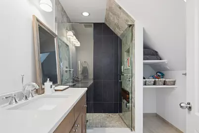 4610 N Claremont Avenue, Chicago, IL 60625 - Photo 12