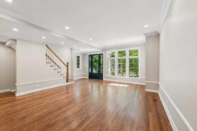 2426 N Burling Street, Chicago, IL 60614 - Photo 4