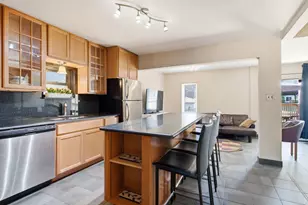 2444 N Western Ave, Chicago, IL 60647 - Photo 12