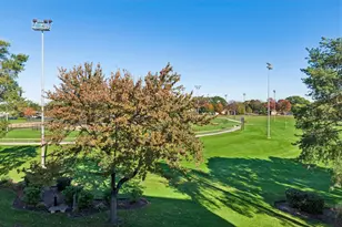 1200 W Northwest Hwy, Mount Prospect, IL 60056 - Photo 16