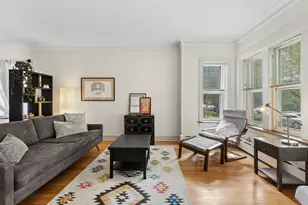 5249 N Sawyer Ave, Chicago, IL 60625 - Photo 2