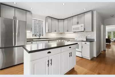 5249 N Sawyer Avenue, Chicago, IL 60625 - Photo 8