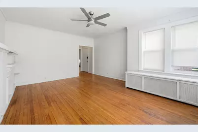 7806 S Cregier Avenue, Chicago, IL 60649 - Photo 4