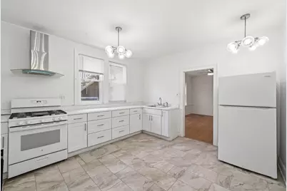 7806 S Cregier Avenue, Chicago, IL 60649 - Photo 8