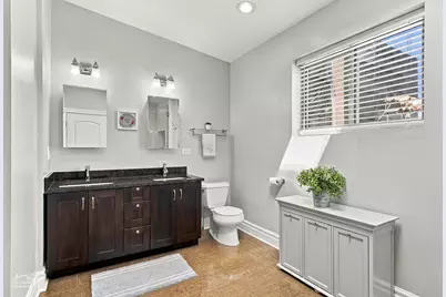 [Address not provided], Chicago, IL 60657 - Photo 16