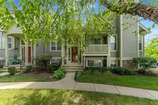 2881 N Augusta Dr, Wadsworth, IL 60083 - Photo 1