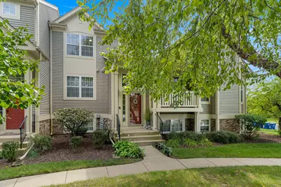 2881 N Augusta Drive, Wadsworth, IL 60083 - Photo 2