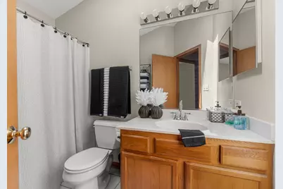 2881 N Augusta Drive, Wadsworth, IL 60083 - Photo 20
