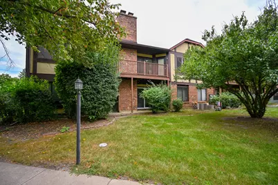 372 Sandhurst Circle #3, Glen Ellyn, IL 60137 - Photo 12
