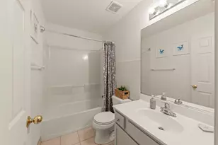 2280 Foxmoor Ln, Aurora, IL 60502 - Photo 20
