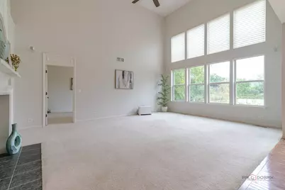 1575 McClellan Drive, Lindenhurst, IL 60046 - Photo 14
