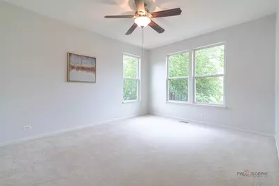1575 McClellan Drive, Lindenhurst, IL 60046 - Photo 18
