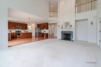 1575 McClellan Drive, Lindenhurst, IL 60046 - Photo 16