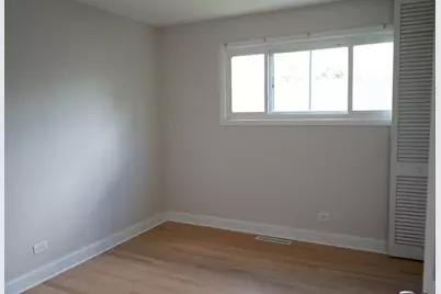 54 Fernwood Drive, Glenview, IL 60025 - Photo 10