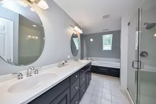 1028 Shady Ln, Glen Ellyn, IL 60137 - Photo 34